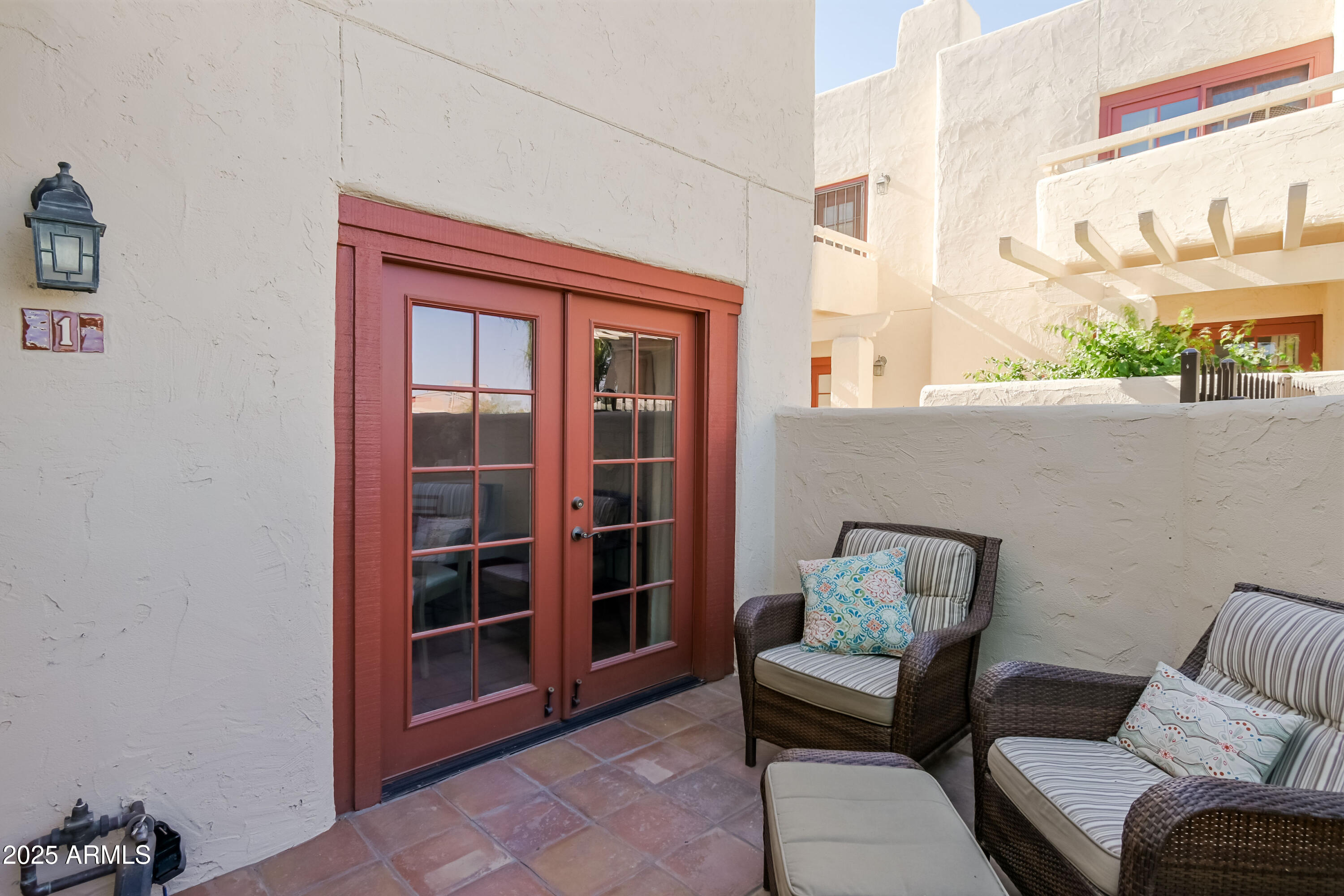 6150 North Scottsdale Road, Unit 1 Paradise Valley, AZ 85253 - Photo 26 of 41 FrontPatio