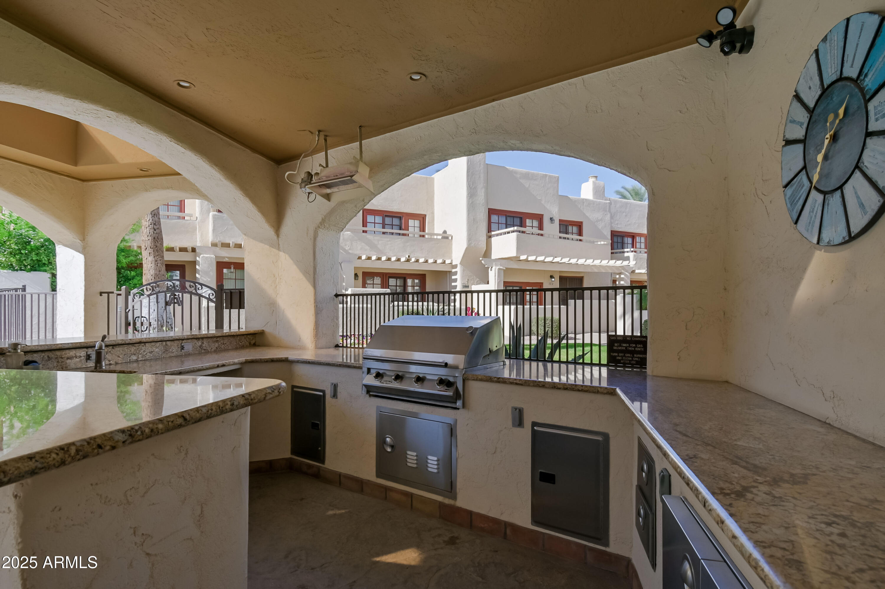 6150 North Scottsdale Road, Unit 1 Paradise Valley, AZ 85253 - Photo 29 of 41 Pool/cabana/kitchen