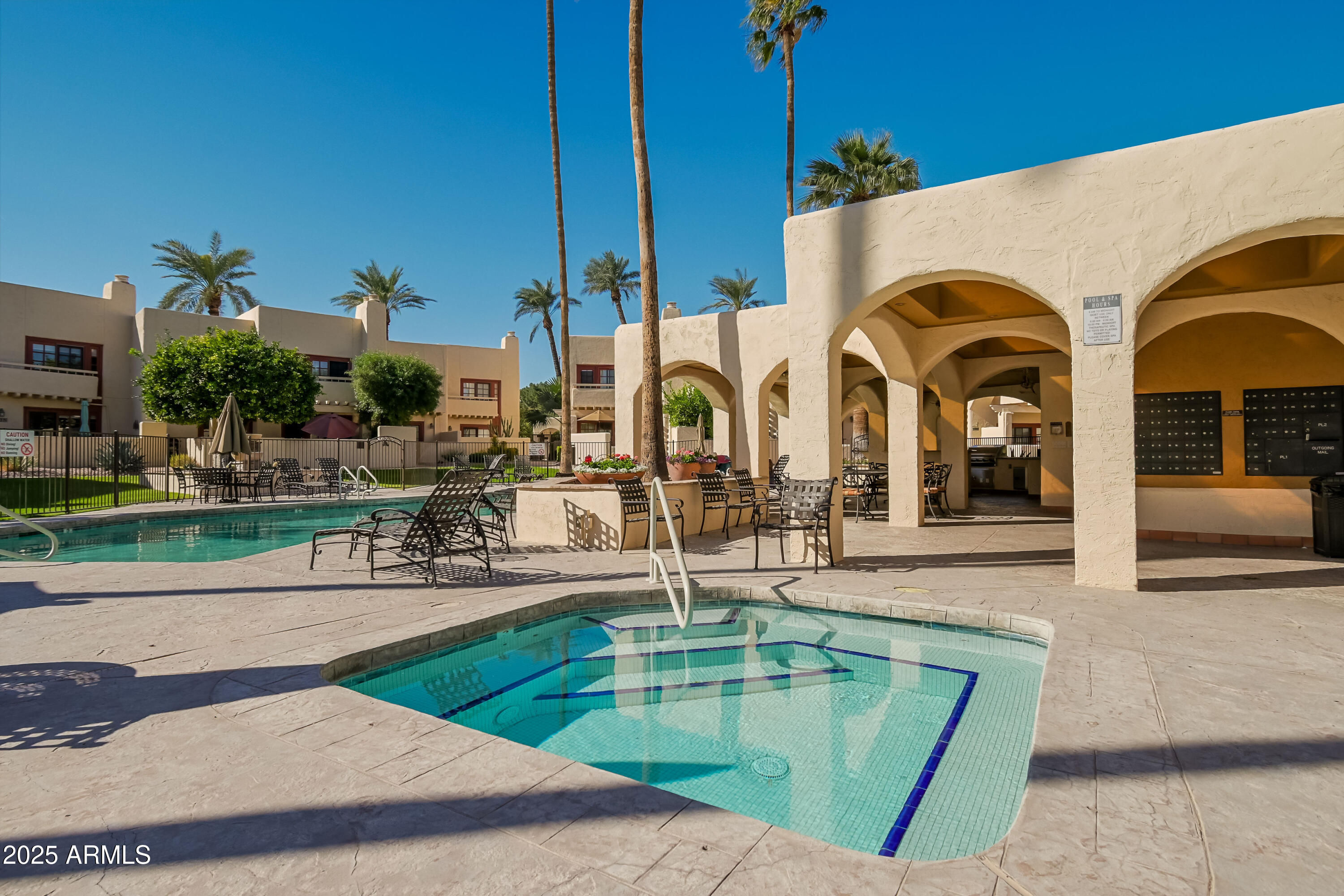 6150 North Scottsdale Road, Unit 1 Paradise Valley, AZ 85253 - Photo 33 of 41 Pool&Spa
