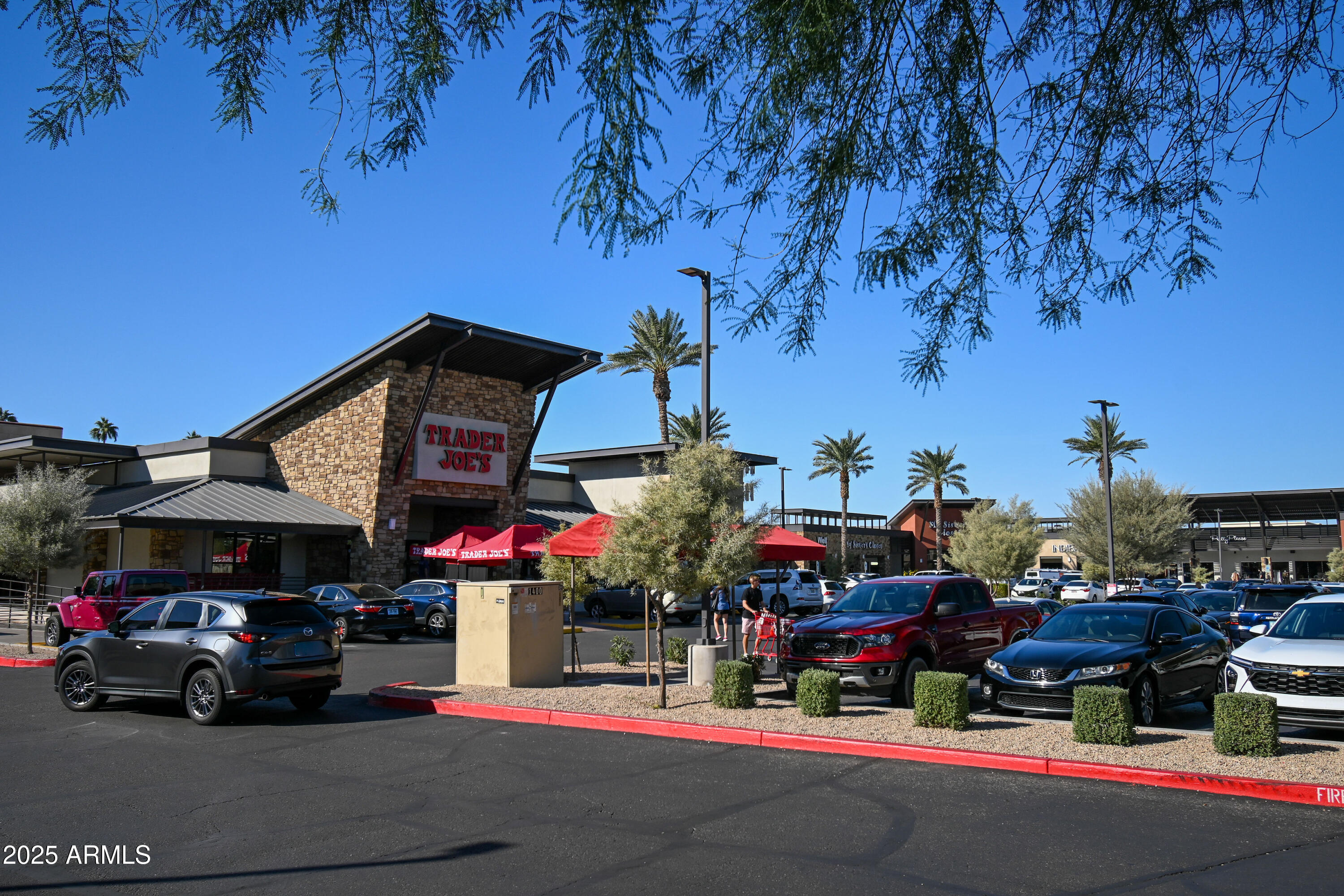 6150 North Scottsdale Road, Unit 1 Paradise Valley, AZ 85253 - Photo 41 of 41 TraderJoes