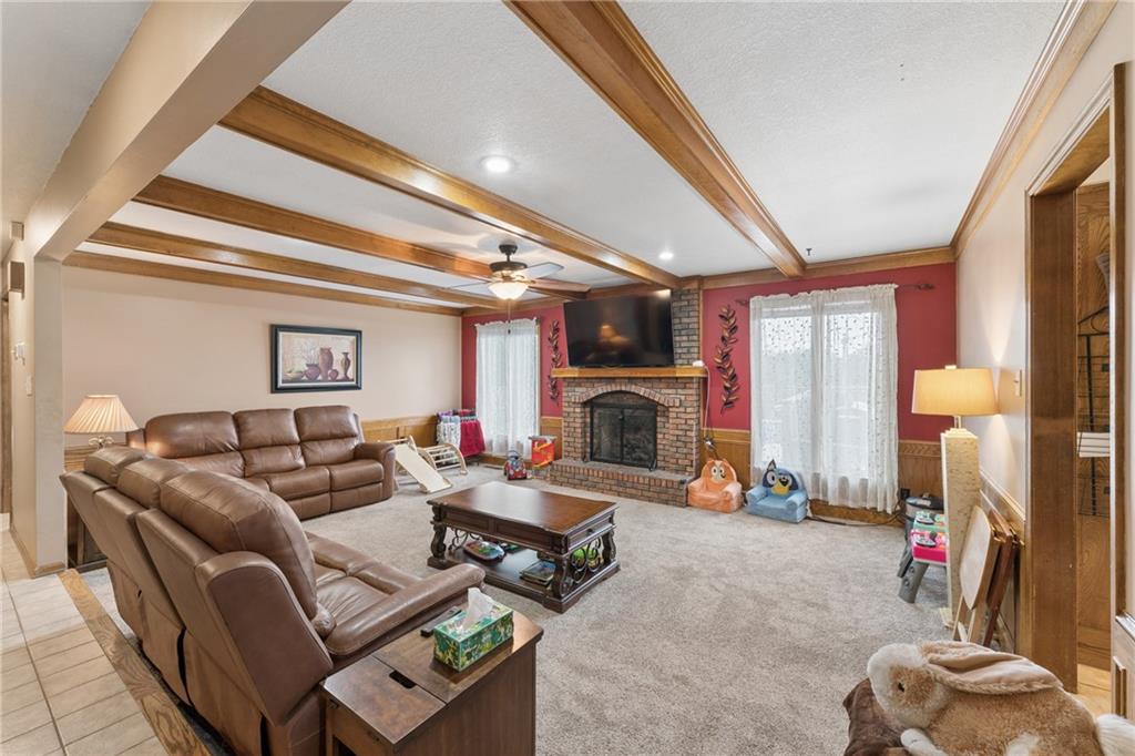 12301 Frost Road Kansas City, MO 64138 - Photo 9 of 63
