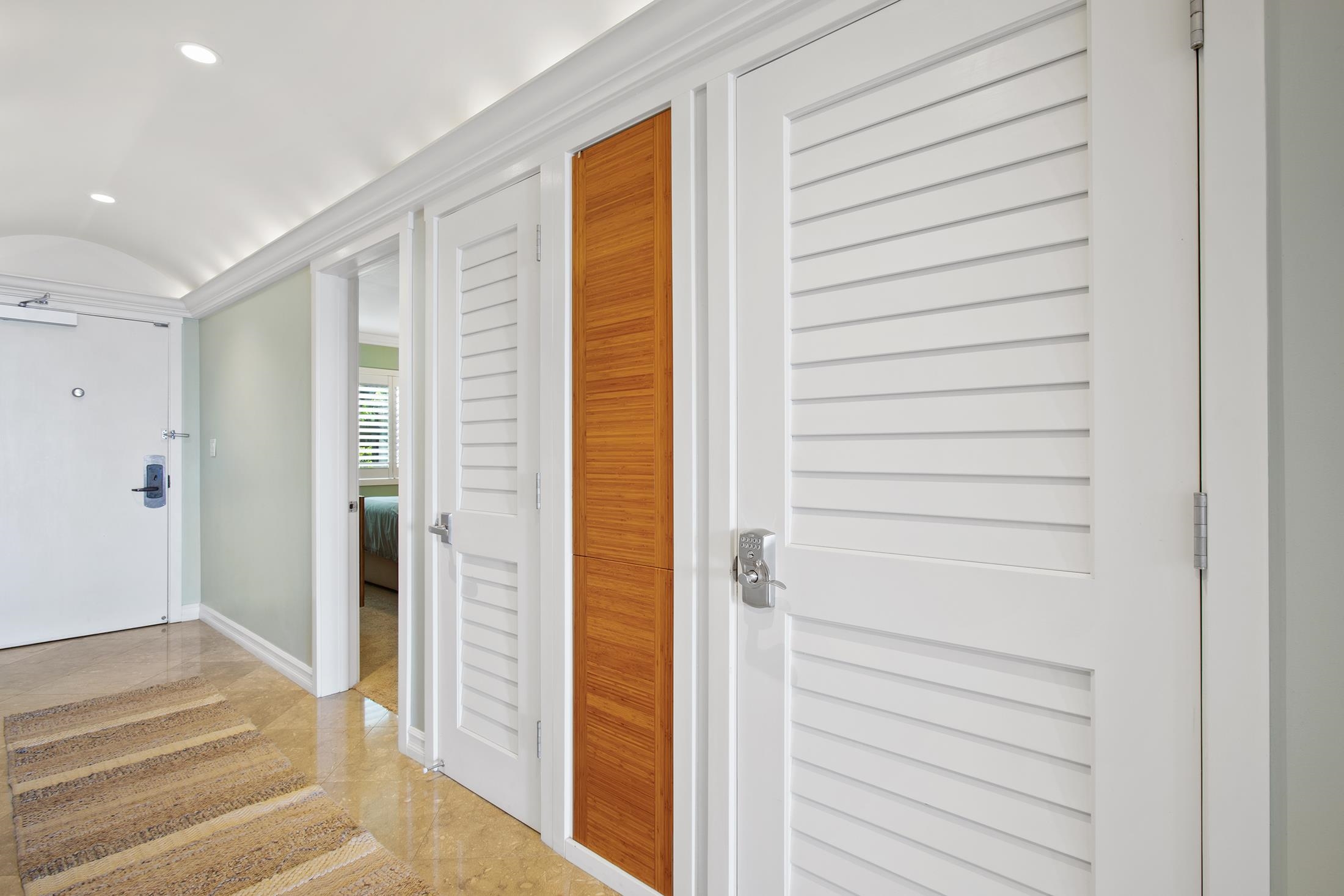4850 Makena Alanui Road, Unit F207 Kihei, HI 96753 - Photo 22 of 34 a view of a entryway