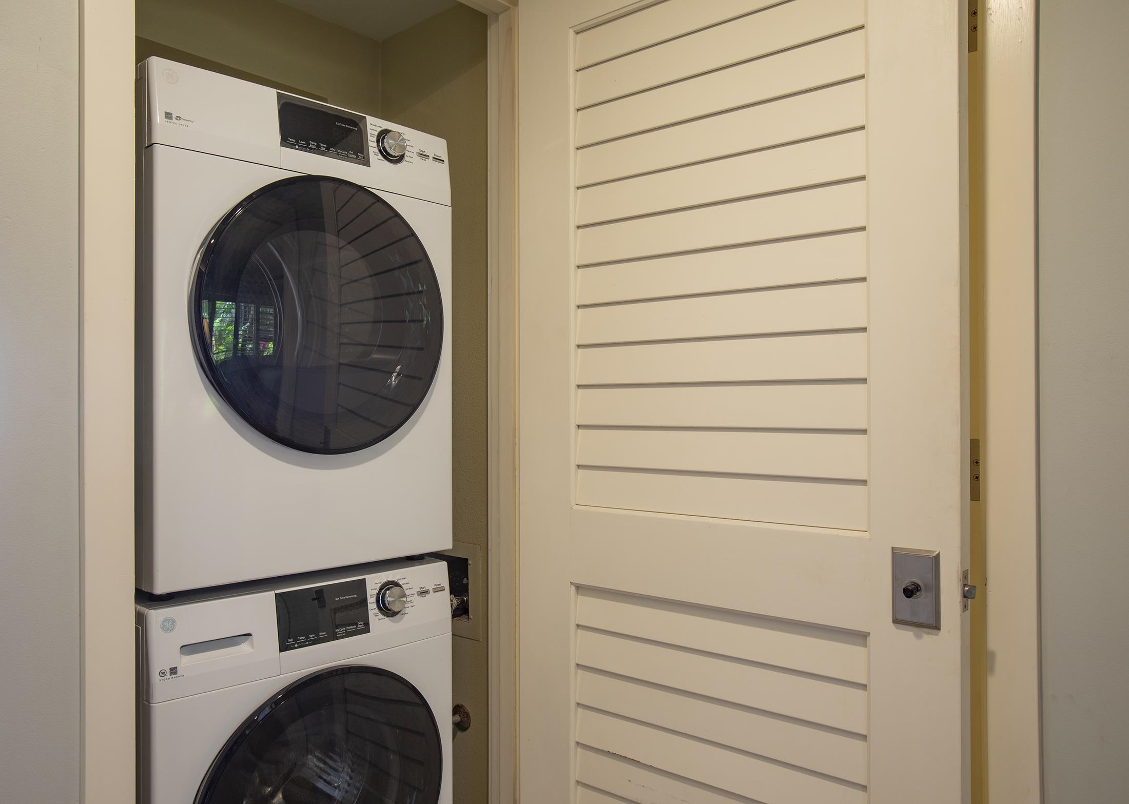 4850 Makena Alanui Road, Unit F207 Kihei, HI 96753 - Photo 23 of 34 a close up view of a washer and dryer