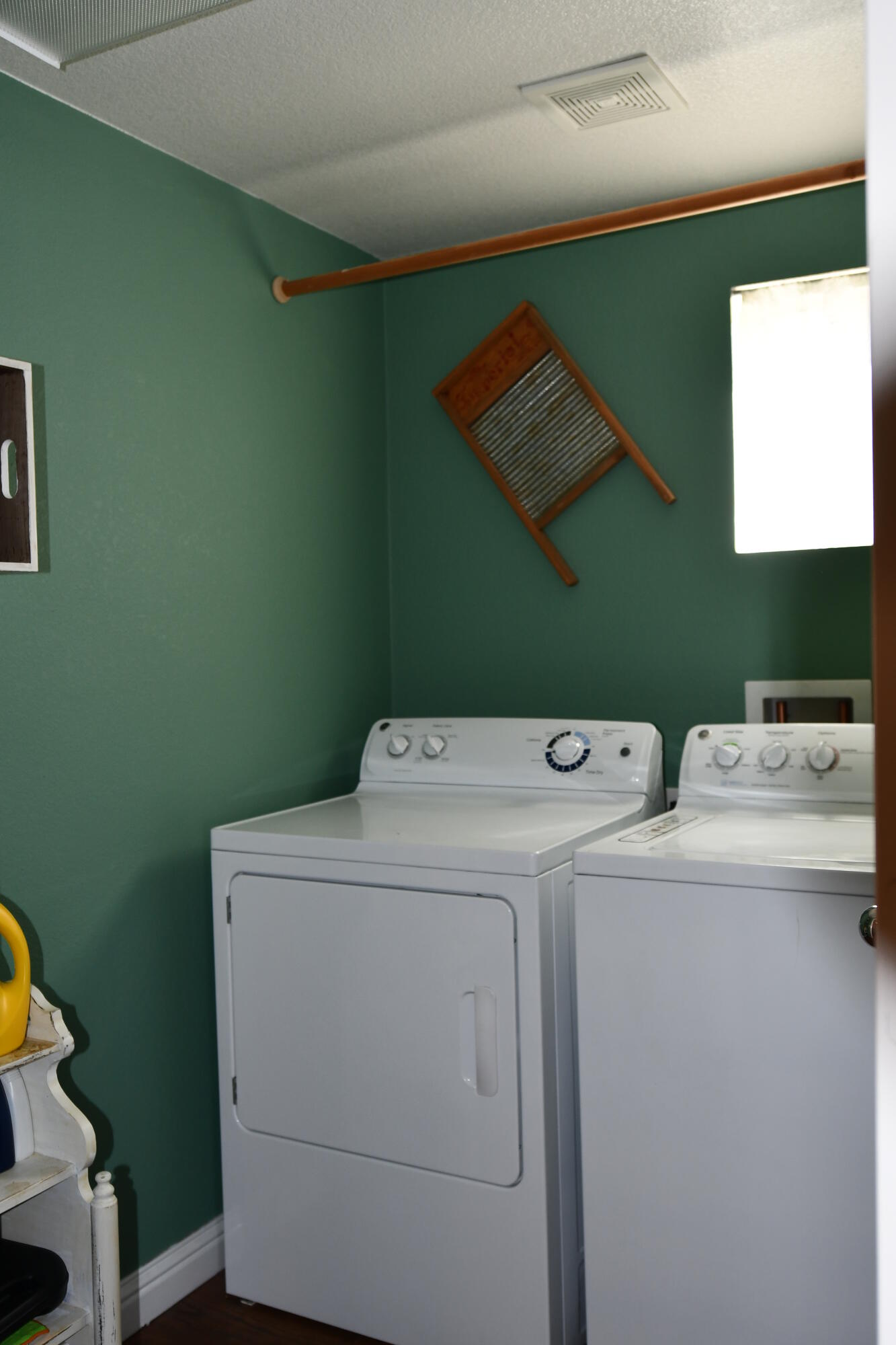 2316 Point Sal Loop Lompoc, CA 93436 - Photo 14 of 36 a utility room with dryer and washer