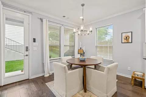 $549,000 | 3711 Byers Avenue, Fort Worth, TX 76107