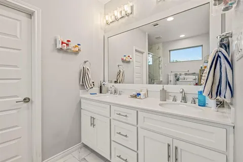 $549,000 | 3711 Byers Avenue, Fort Worth, TX 76107