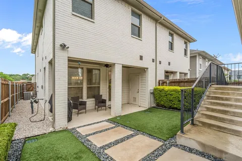 $549,000 | 3711 Byers Avenue, Fort Worth, TX 76107