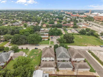 $549,000 | 3711 Byers Avenue, Fort Worth, TX 76107