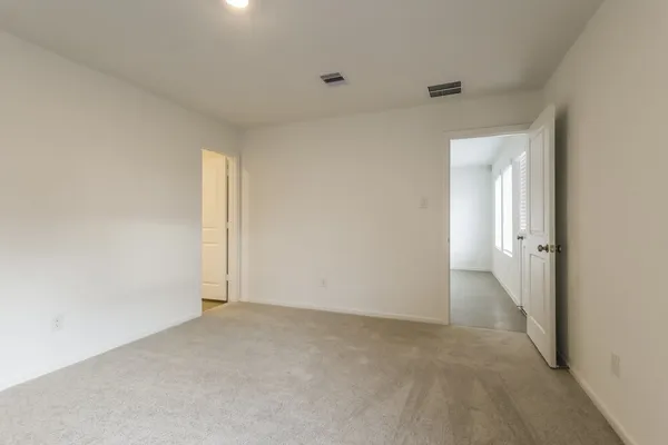 $1,990 | 605 Craven Street, Conroe, TX 77316