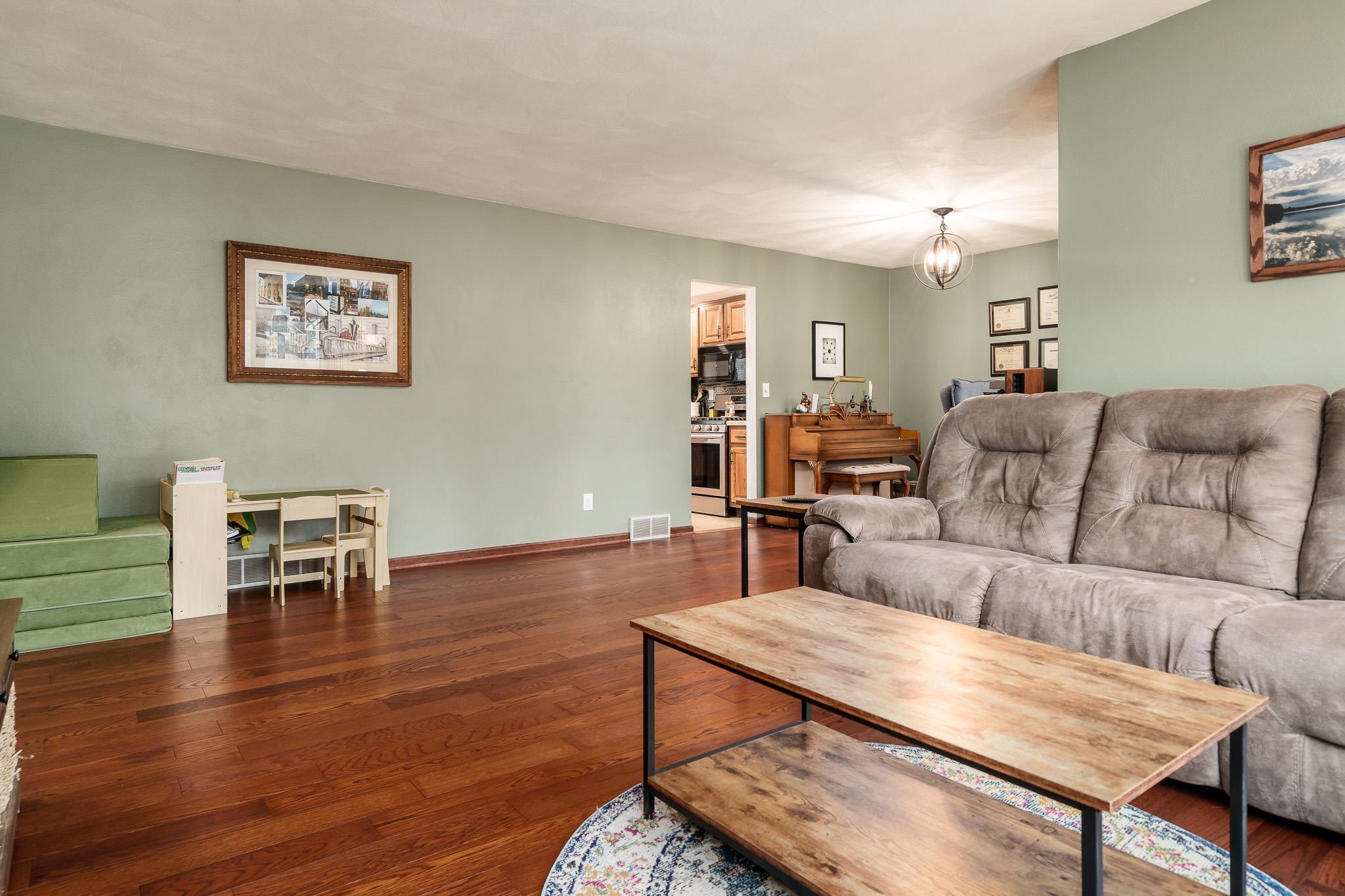 1570 Featherstone Road Rockford, IL 61107 - Photo 13 of 44 Gallery Image 13