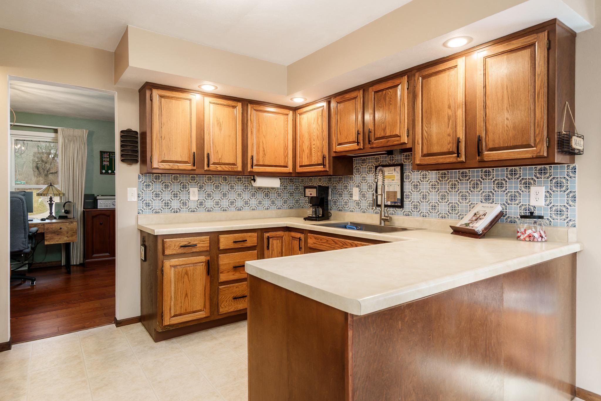 1570 Featherstone Road Rockford, IL 61107 - Photo 25 of 44 Gallery Image 25