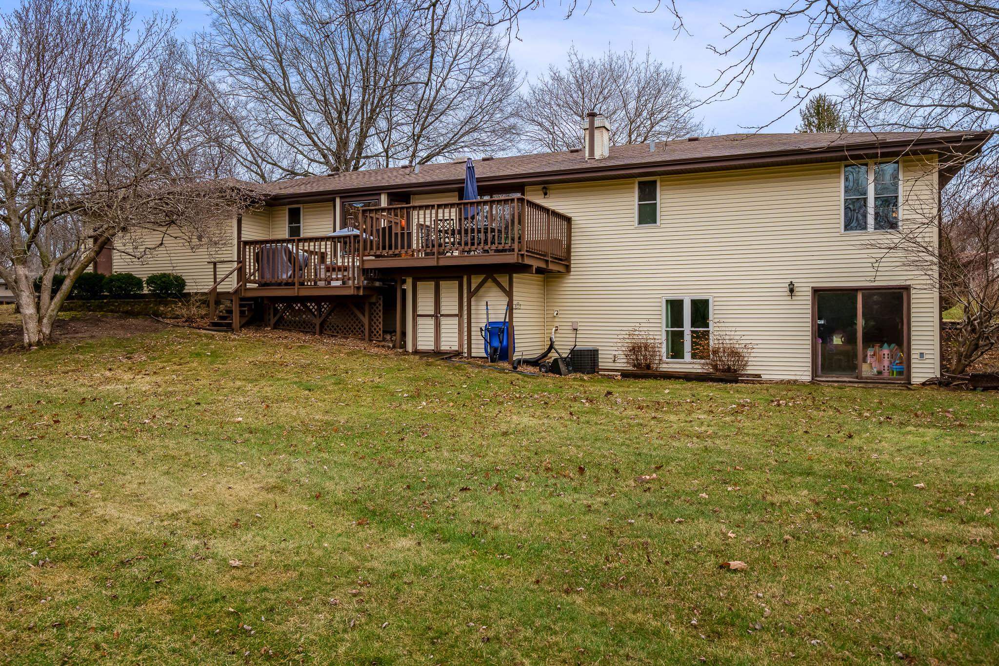 1570 Featherstone Road Rockford, IL 61107 - Photo 10 of 44 Gallery Image 10
