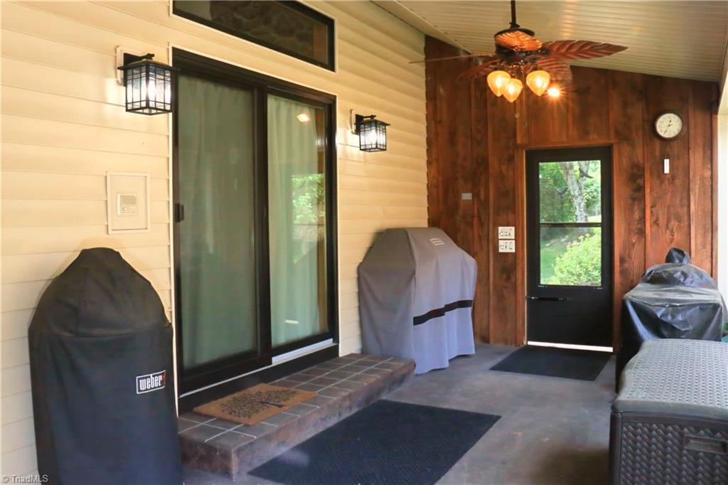 252 Deer Run Road Glade Valley, NC 28627 - Photo 33 of 42