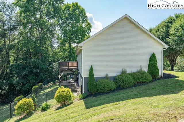 a view of backyard of house
