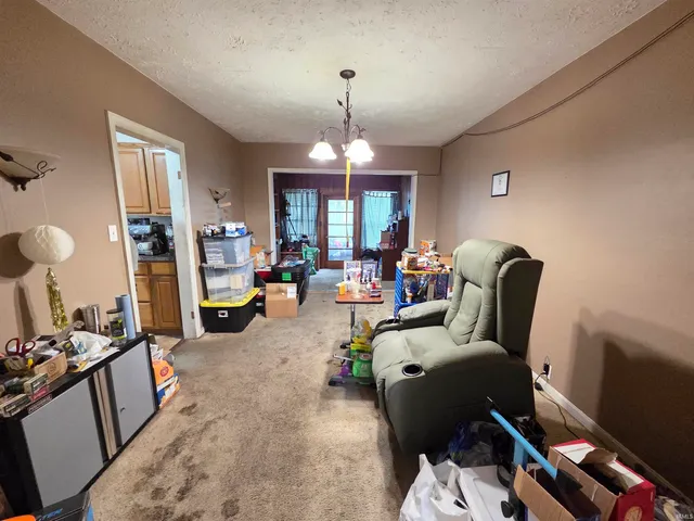 $185,000 | 401 North 1st Street, Owensville, IN 47665