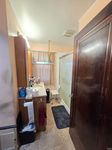 $185,000 | 401 North 1st Street, Owensville, IN 47665