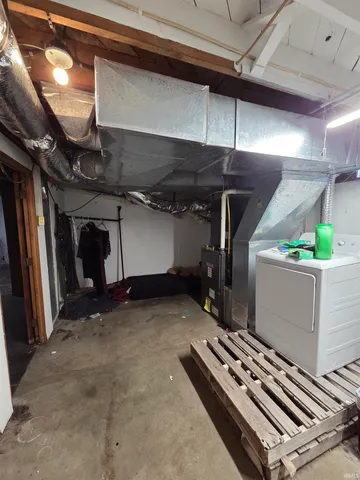 $185,000 | 401 North 1st Street, Owensville, IN 47665