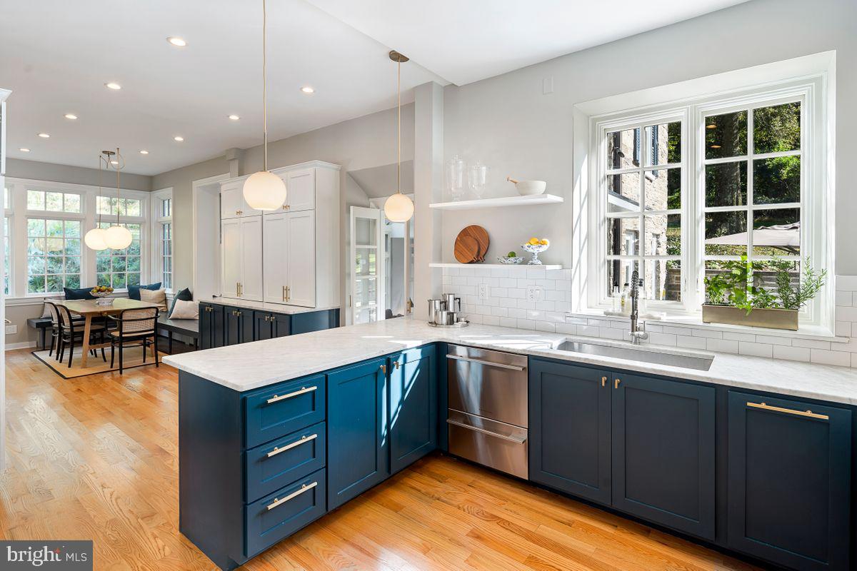 30 West Bells Mill Road Philadelphia, PA 19118 - Photo 11 of 38