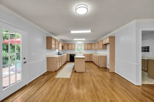 $550,000 | 101 Plantation Drive, Moore, SC 29369