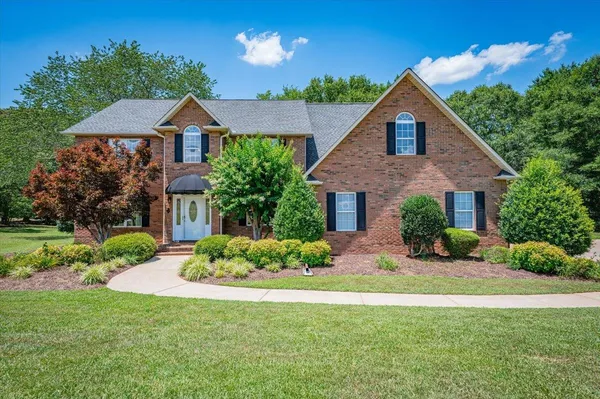 $550,000 | 101 Plantation Drive, Moore, SC 29369