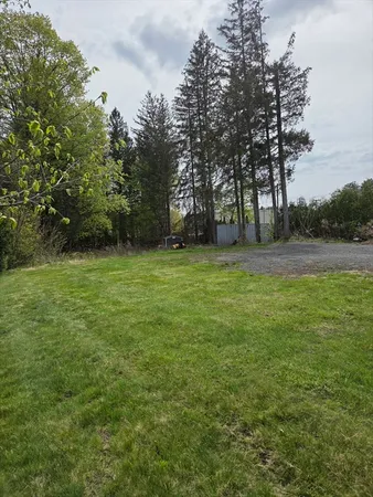 $100,000 | 104 Silver Street, Greenfield, MA 01301