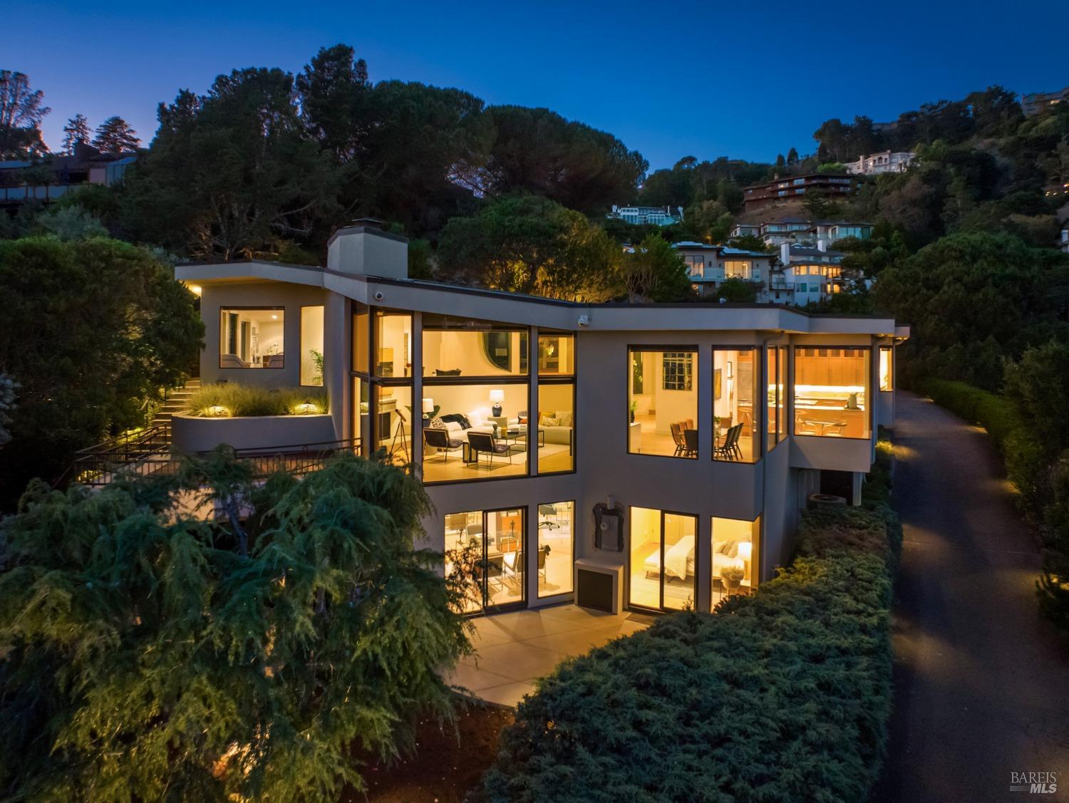 21 Tara Hill Road Tiburon, CA 94920 - Photo 47 of 52