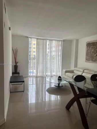$2,150 | 2775 Northeast 187th Street, Unit 330, Aventura, FL 33180