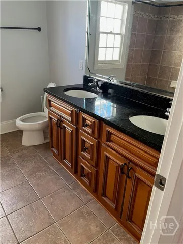 $1,850 | 555 East Harris Street, Savannah, GA 31401