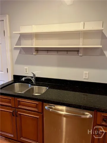 $1,850 | 555 East Harris Street, Savannah, GA 31401