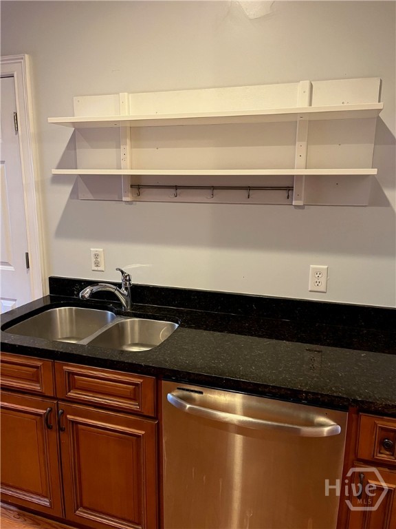 555 East Harris Street Savannah, GA 31401 - Photo 6 of 21