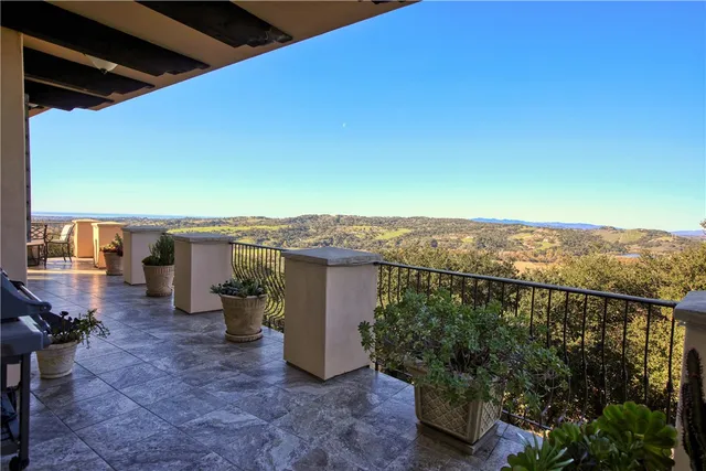 a view of a terrace with a garden