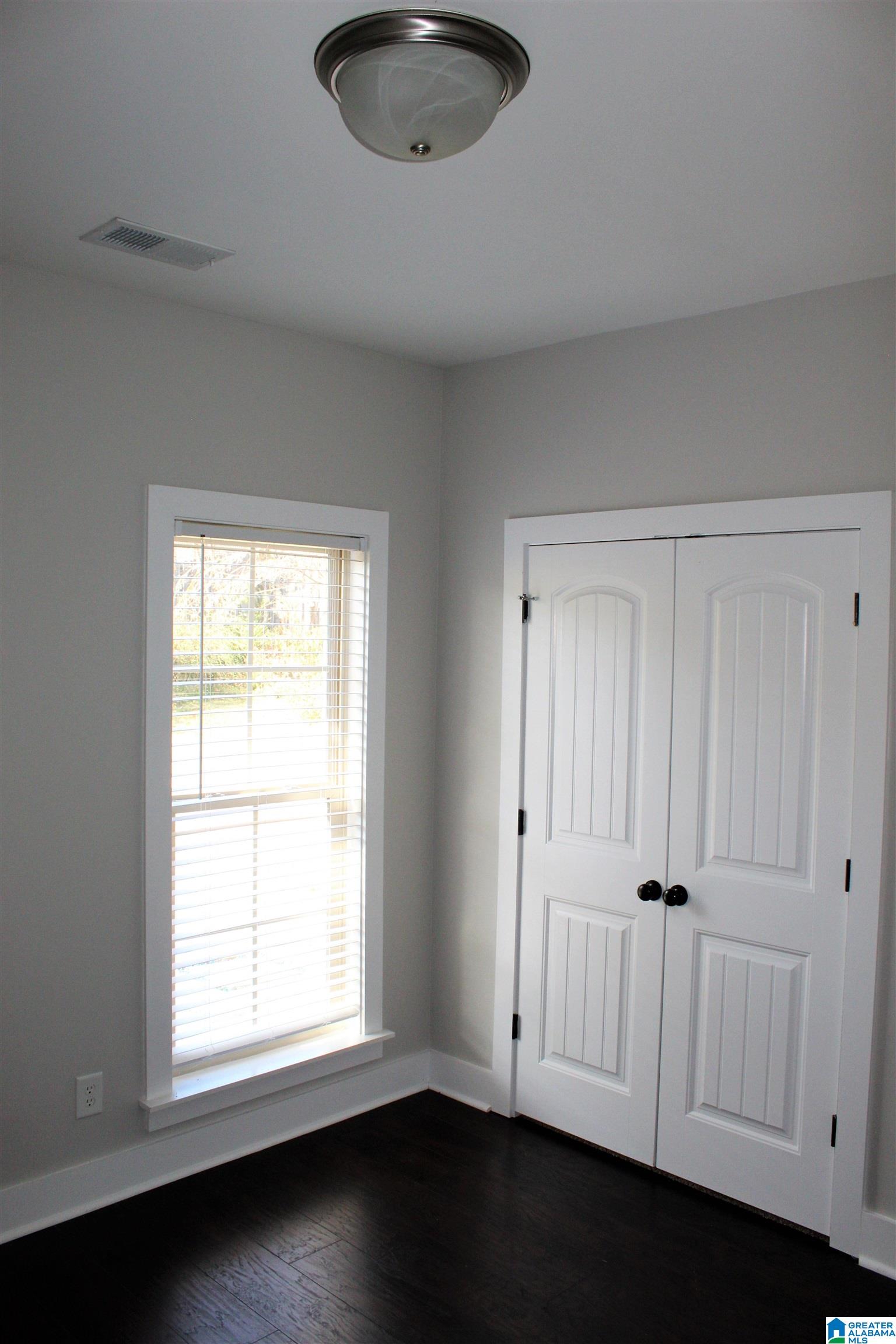 830 Bainbridge Way Birmingham, AL 35210 - Photo 6 of 9