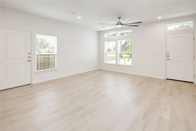 $4,200 | 208 Richards Street, College Station, TX 77840