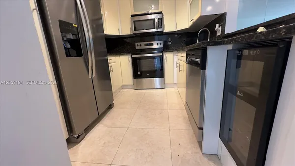$1,750 | 1701 Northeast 191st Street, Unit A110, Miami, FL 33179
