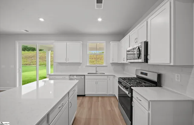 $368,740 | 825 Sweetwater Springs Drive, Moore, SC 29369