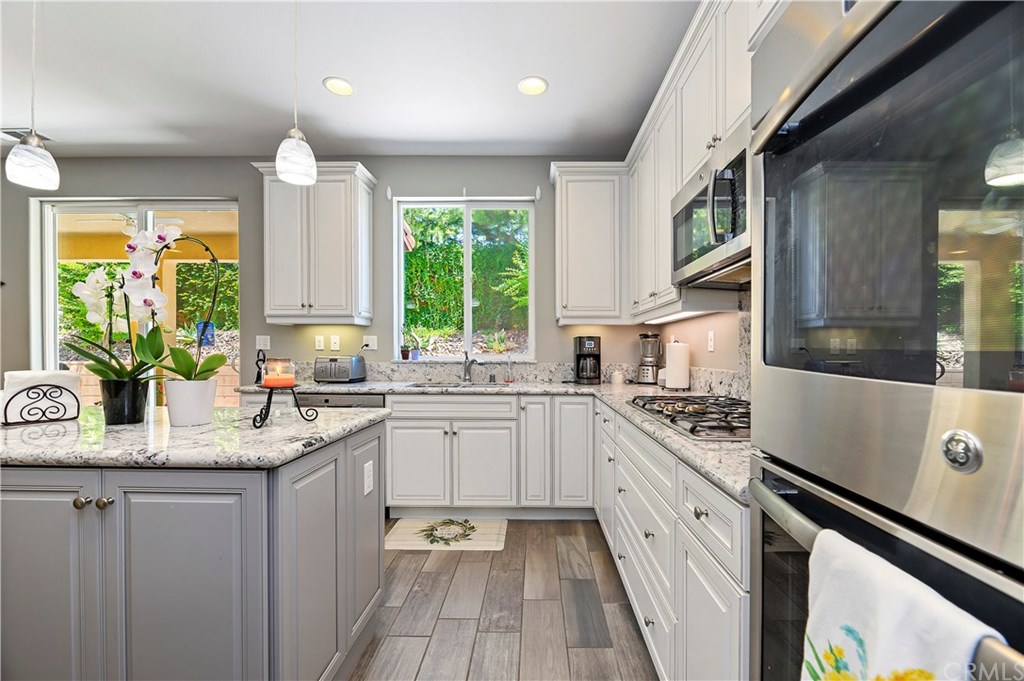 10961 Knoxville Way Riverside, CA 92503 - Photo 19 of 31