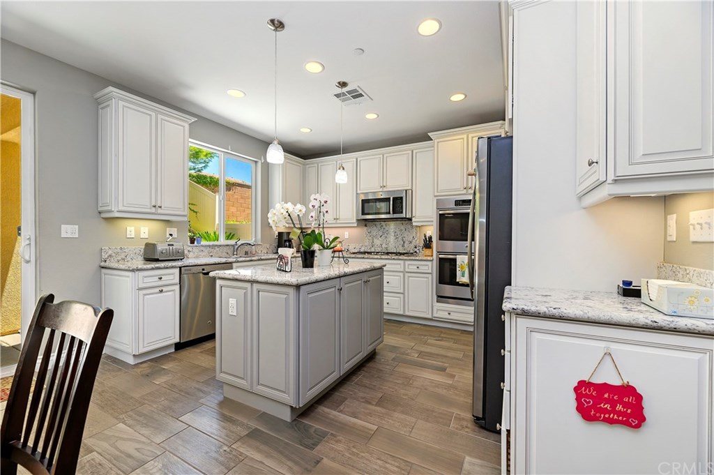 10961 Knoxville Way Riverside, CA 92503 - Photo 21 of 31