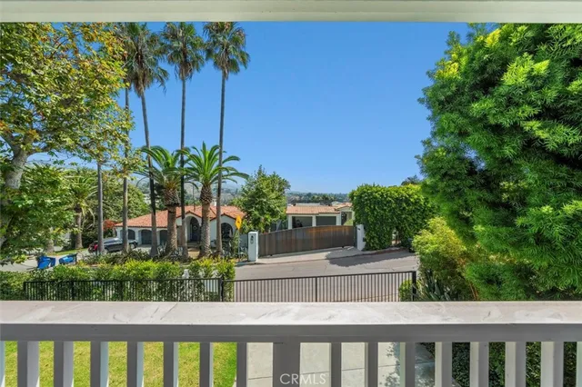 a house view with a garden space