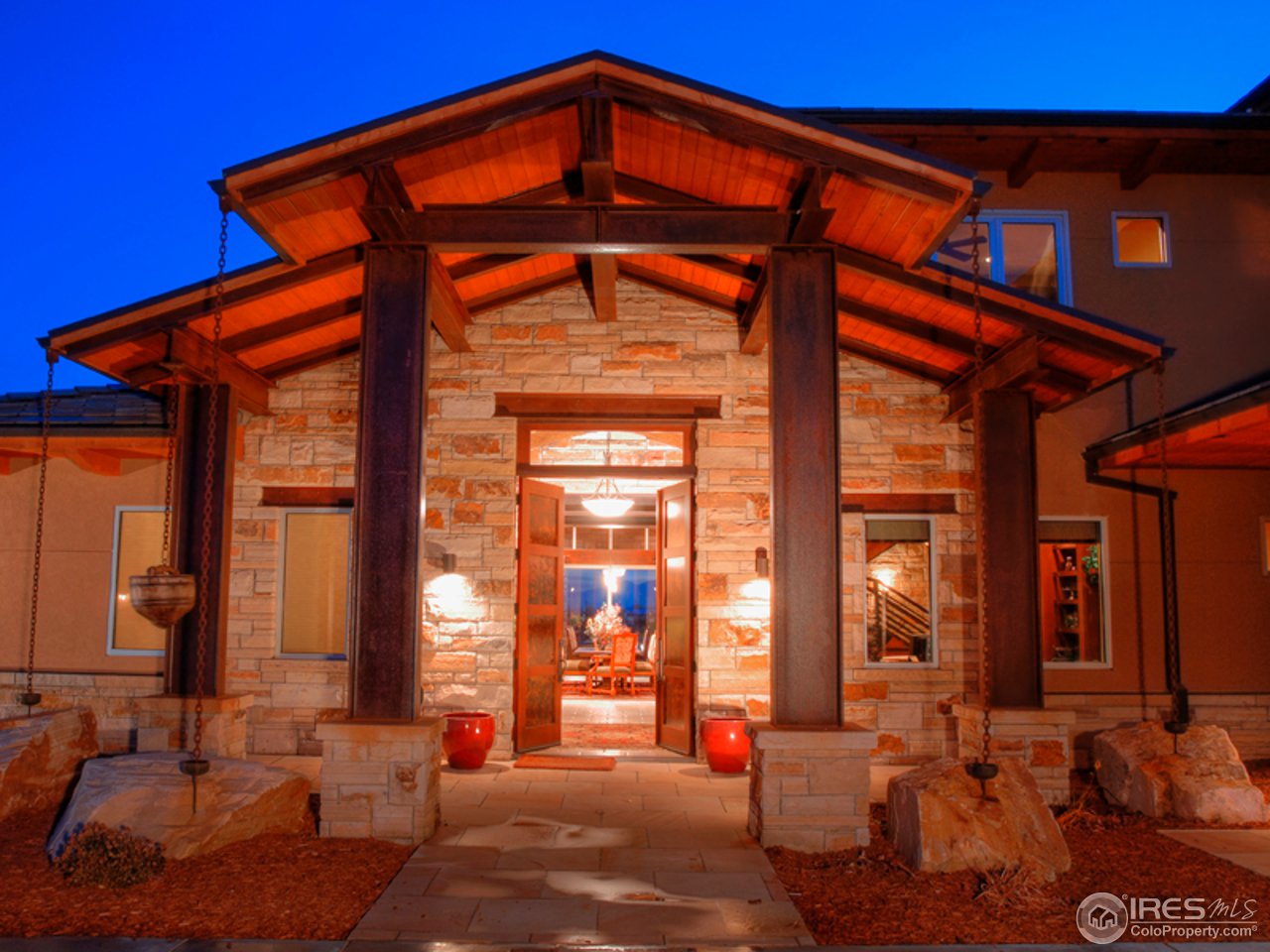 6880 St Vrain Road Longmont, CO 80503 - Photo 4 of 25 Grand Entrance