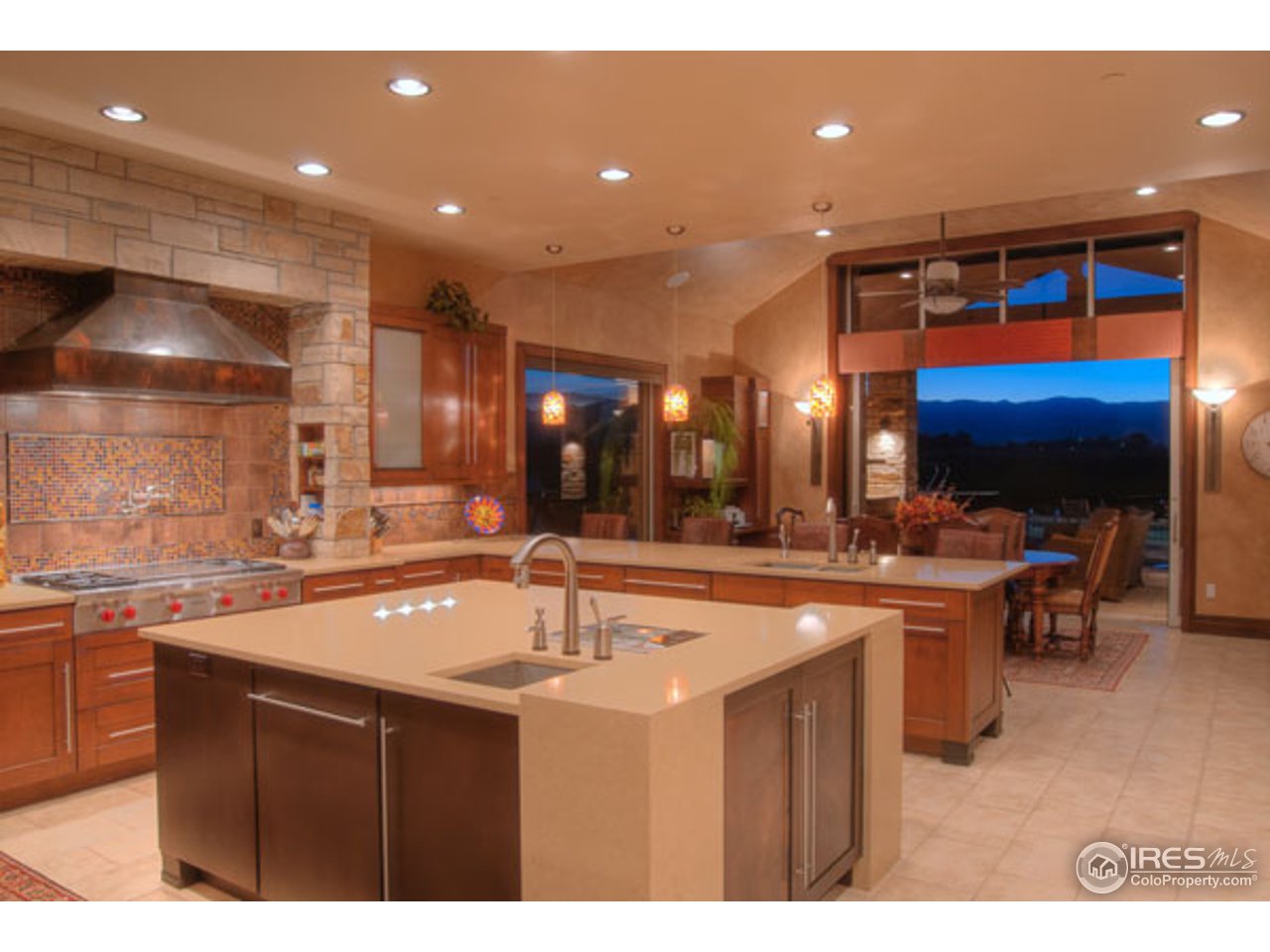 6880 St Vrain Road Longmont, CO 80503 - Photo 7 of 25 Kitchen with Eat-In Area