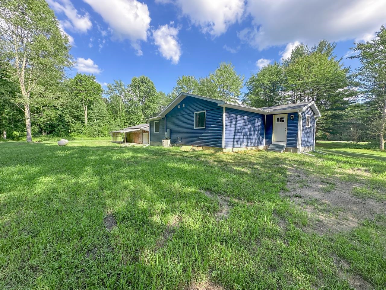 3390 West Curtis Road Coleman, MI 48618 - Photo 23 of 30