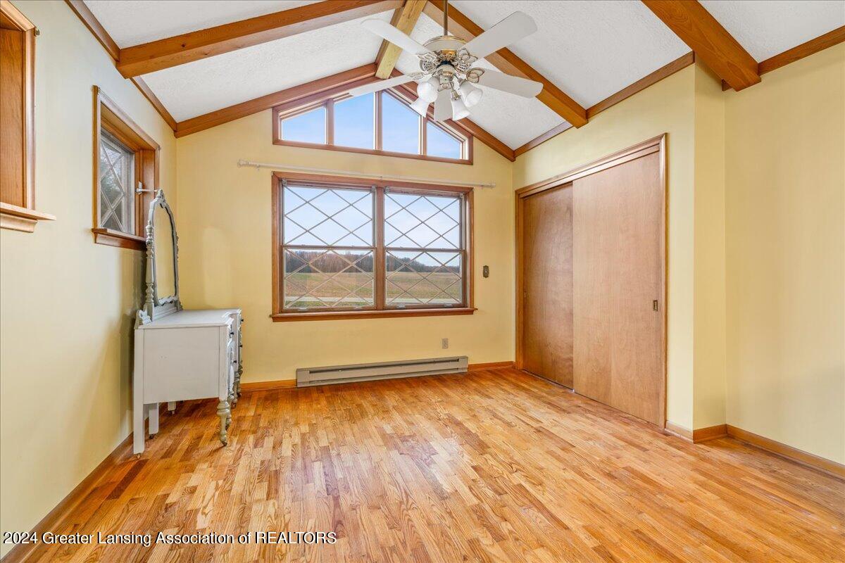 4740 West Clark Road Lansing, MI 48906 - Photo 23 of 37 23-Media Jett-23