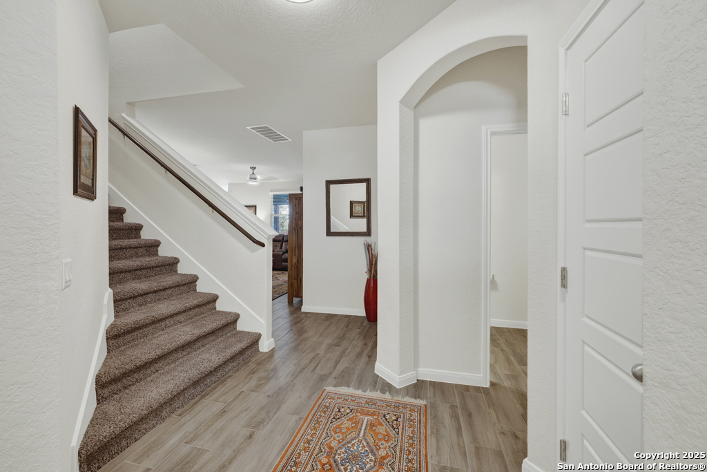 412 Sika Way Schertz, TX 78108 - Photo 6 of 49