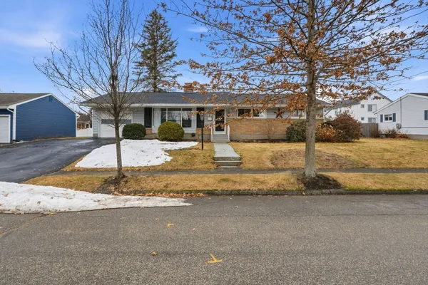 $475,000 | 93 Blue Bell Road, Worcester, MA 01606