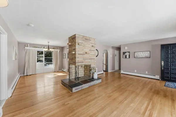 $475,000 | 93 Blue Bell Road, Worcester, MA 01606