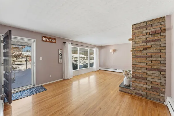 $475,000 | 93 Blue Bell Road, Worcester, MA 01606