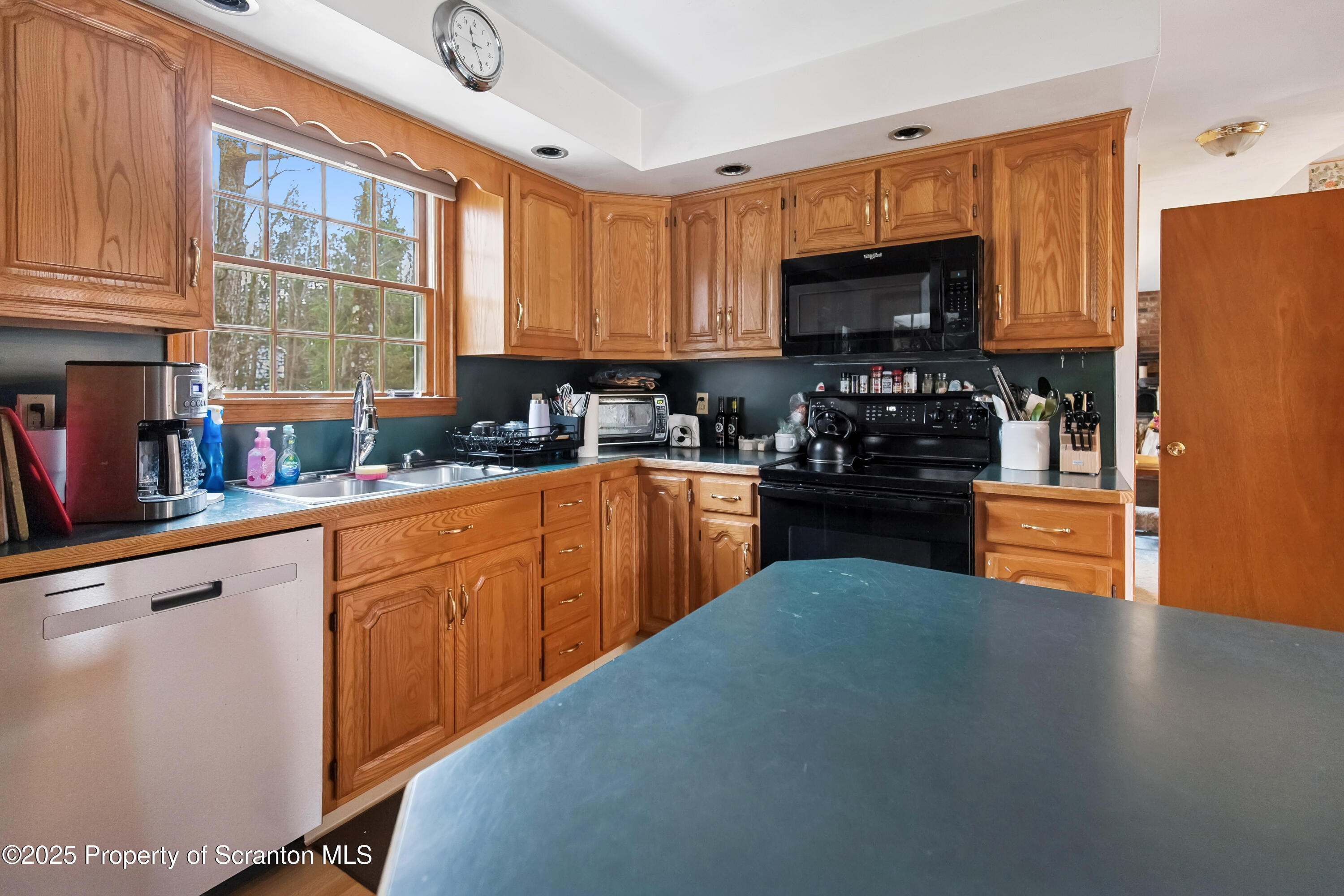 410 Lake Spangenberg Road Lake Ariel, PA 18436 - Photo 10 of 52 Kitchen