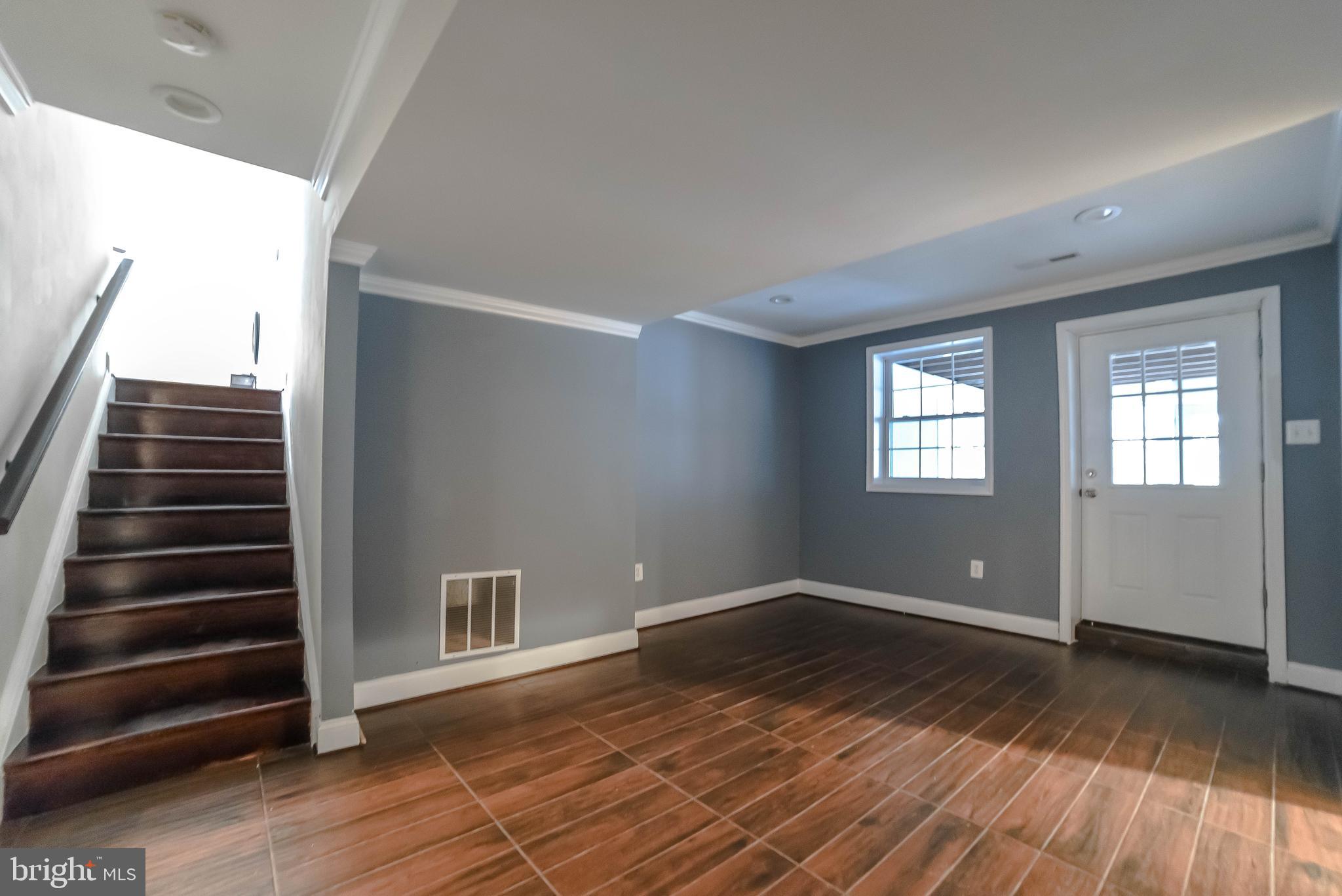 2711 Enterprise Road Bowie, MD 20721 - Photo 33 of 56 LL1 sitting area