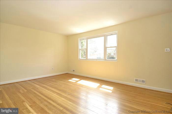 3713 Kayson Street Silver Spring, MD 20906 - Photo 14 of 20 Living Room
