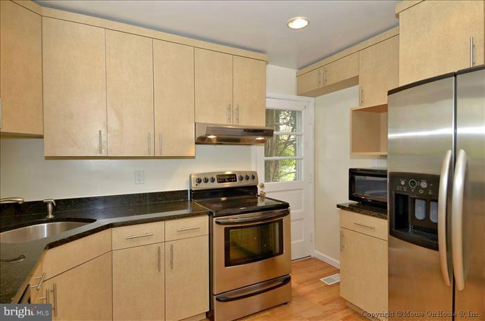 3713 Kayson Street Silver Spring, MD 20906 - Photo 18 of 20 Kitchen